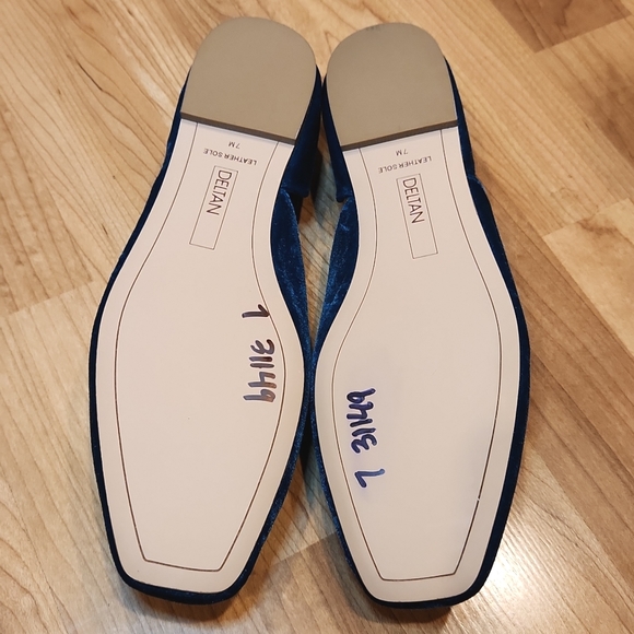 🆕️ Velvet loafer - Picture 11 of 12